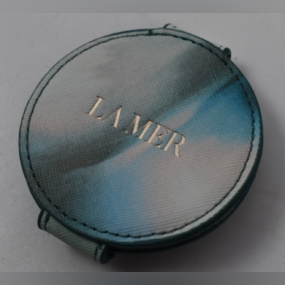 NWT La Mer Compact Mirror with Pouch Travel Cosmetic Makeup Vanity Double - Picture 1 of 6